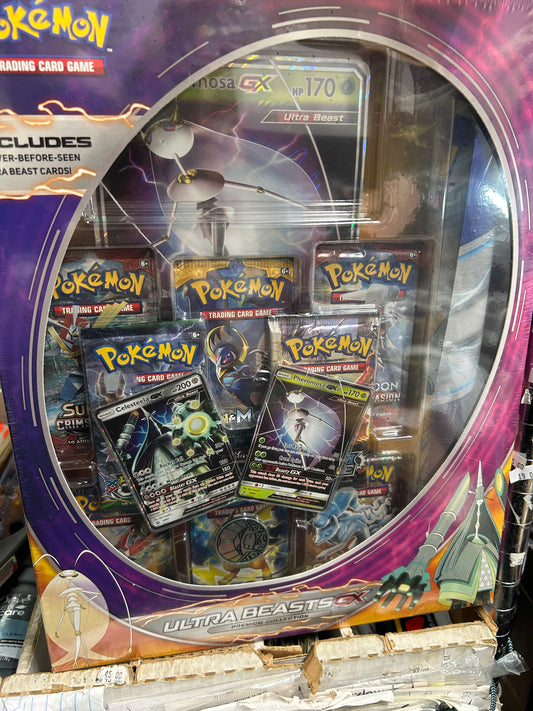 ULTRA BEASTS PREMIUM COLLECTION BOX
